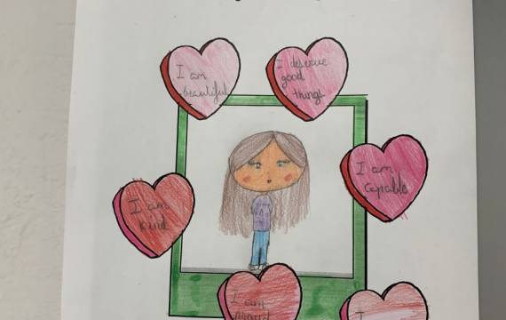Actividades junior de febrero: Self-love in action!